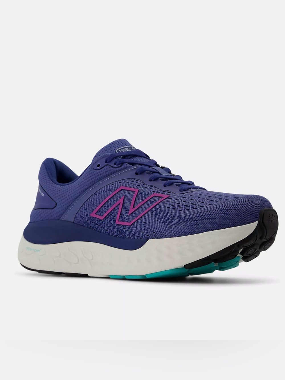 New Balance Women's Purple Running Sneakers with Pink Logo Accent